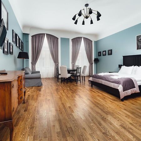 Sherlock Art Hotel Ρίγα Εξωτερικό φωτογραφία