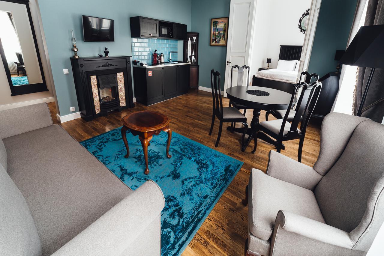 Sherlock Art Hotel Ρίγα Εξωτερικό φωτογραφία